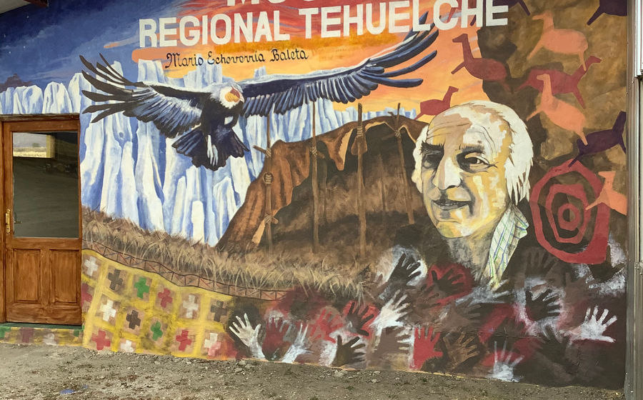 Mural del Museo Regional Tehuelche de Estancia Rio Mitre